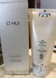 ohui sửa rữa mặt trắng da OHUI (160 ml )