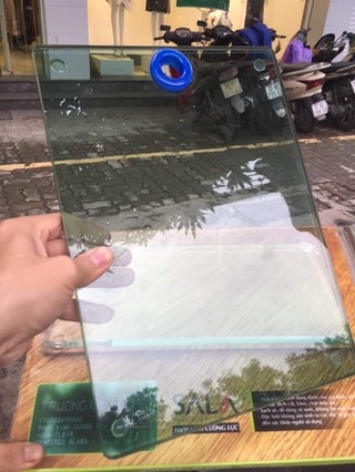 Thớt kính cường lực Sala( bảo hành 10 năm)