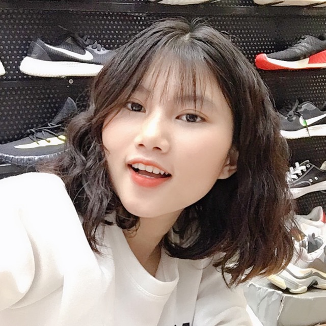 Minh Hoà Sneakers