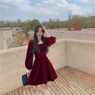 [Sẵn] thanh lý Váy nhung đỏ dáng xoè cổ vuông tay bồng. Đầm đỏ trễ vai đi tiệc