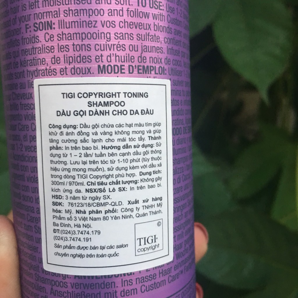 DẦU GỘI TÍM KHỬ ÁNH VÀNG ĐỒNG VÀ TĂNG CƯỜNG SẮC LẠNH CHO MÁI TÓC TẨY TIGI COPYRIGHT TONING SHAMPOO 300ml