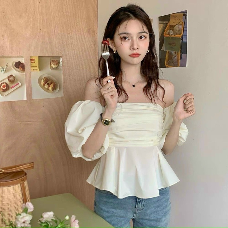 Áo peplum trắng nhún ngực bẹt vai tay phồng