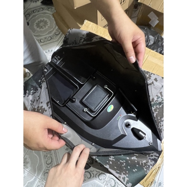 Thuyền Thả Mồi, Thuyền Thả Thính điều khiển từ xa 2 Khay định vị GPS 500m full phụ kiện