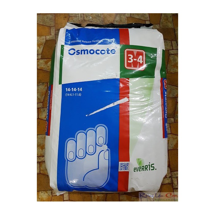 Phân vàng Osmocote 14-14-14 tan chậm.