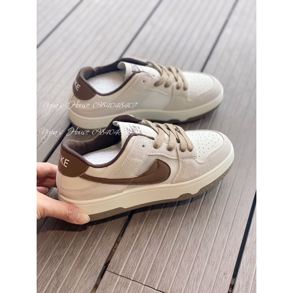 Giày thể thao mới về