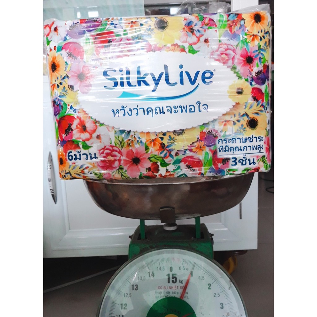 Giấy cuộn vệ sinh cao cấp không lõi SilkyLive 3 lớp(6 cuộn/ lốc)