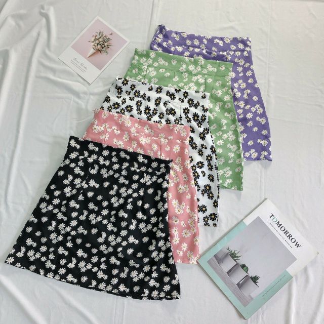 Chân váy chữ A hoa cúc lưng cao | BigBuy360 - bigbuy360.vn