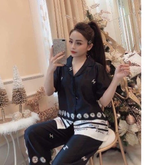 Đồ ngủ pijama lụa phối chân 2 màu cộc dài