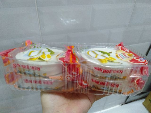 Bánh in Tân Huê viên