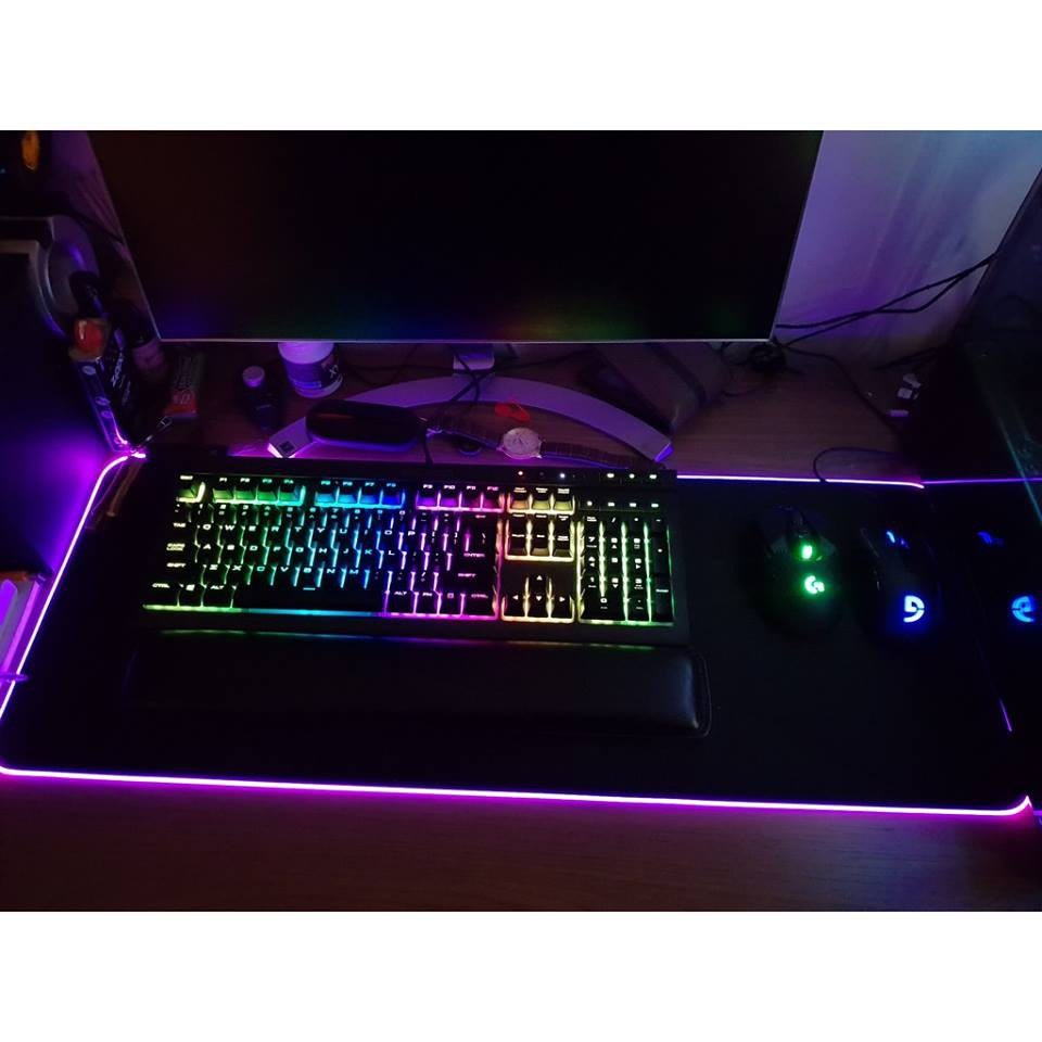 Miếng lót chuột, pad chuột chơi game LED RGB cỡ lớn 80x30x4mm chống trượt siêu bền siêu đẹp