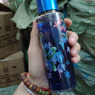 XỊT THƠM TOÀN THÂN VIC 250ML ( ngẫu nhiên mùi )