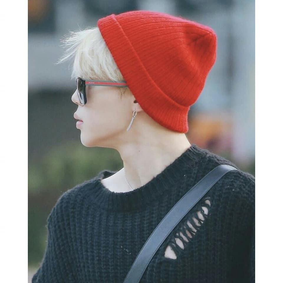 Nón Len đỏ Hàn Quốc Sơn Tùng MTP, Jimin