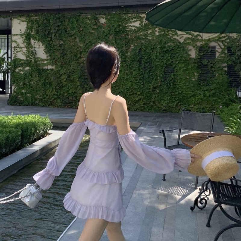 Đầm ngắn trễ vai tay dài màu tím pastel