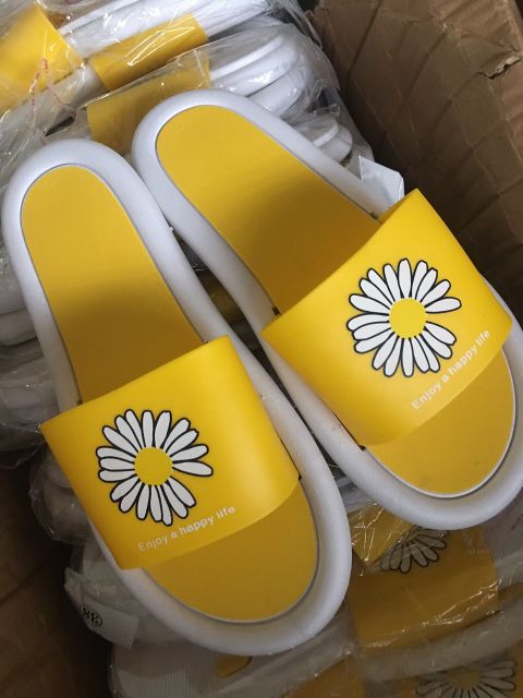 DÉP HOA CÚC SIÊU HOT (Dép Cao Su) | BigBuy360 - bigbuy360.vn