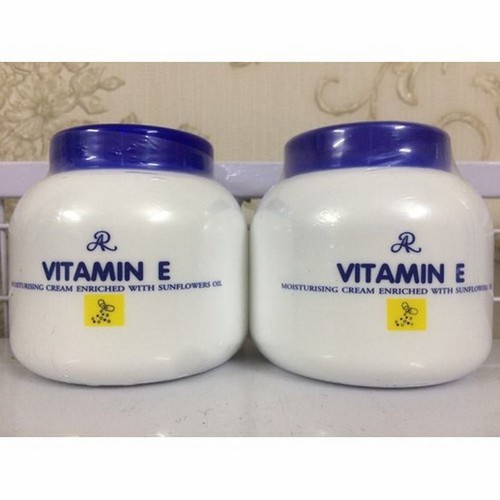 Kem dưỡng ẩm da Vitamin E 200g - Kem chống nẻ da body giúp cho da mịn màng không bị khô nẻ Olin House