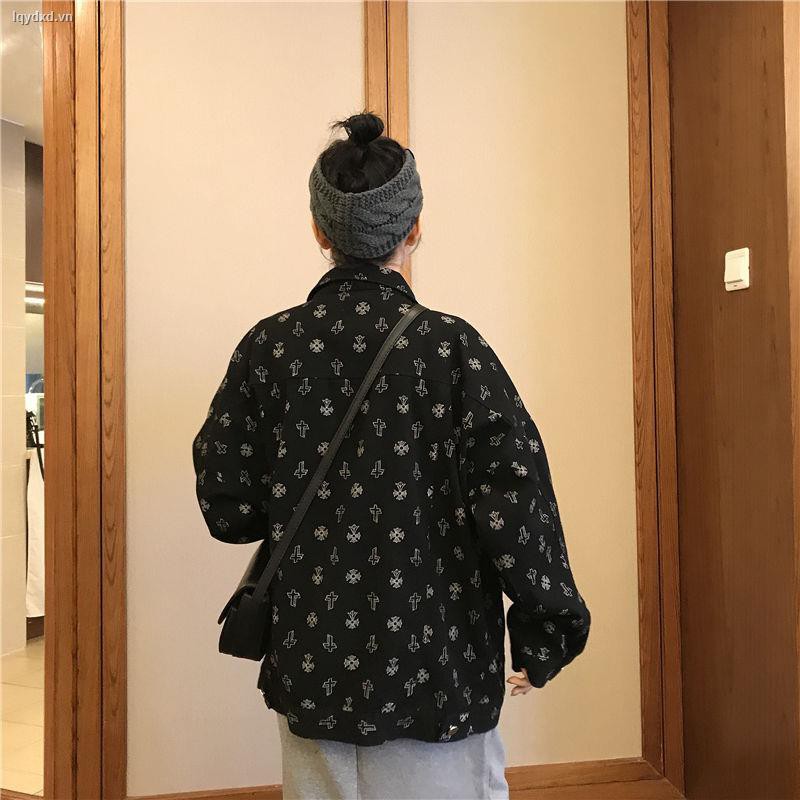 Áo Khoác Denim Dáng Rộng Phong Cách Thời Trang 2020 Cho Nữ