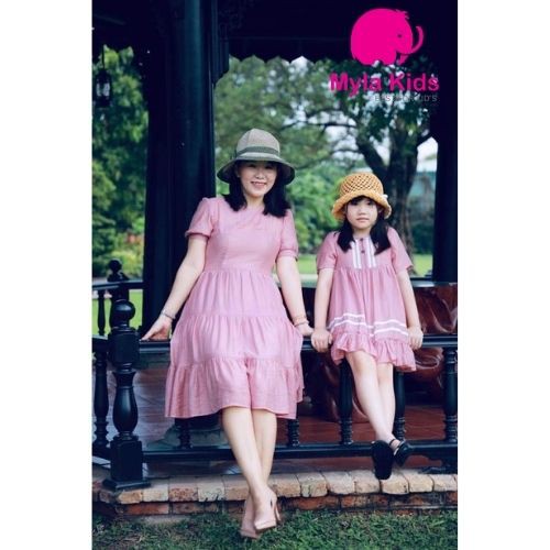 Đầm đôi mẹ và bé gái ngắn tay màu hồng nhạt váy tơ lụa organza an toàn cho bé Myla Kids kèm ảnh feetback của khách