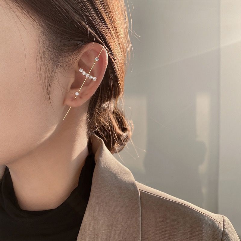 1 Khuyên Tai Đính Đá Thời Trang
