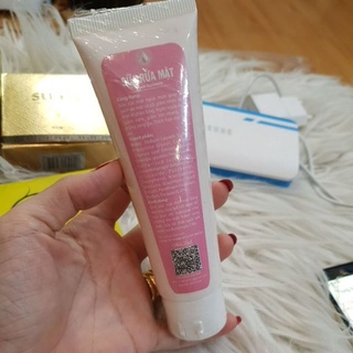 sữa rửa mặt gạo