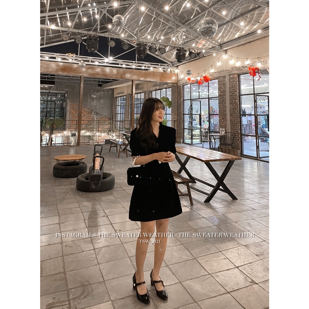 (Ảnh thật) Váy nhung dáng xoè cổ V tay bồng the.sweaterweather TSW | BigBuy360 - bigbuy360.vn