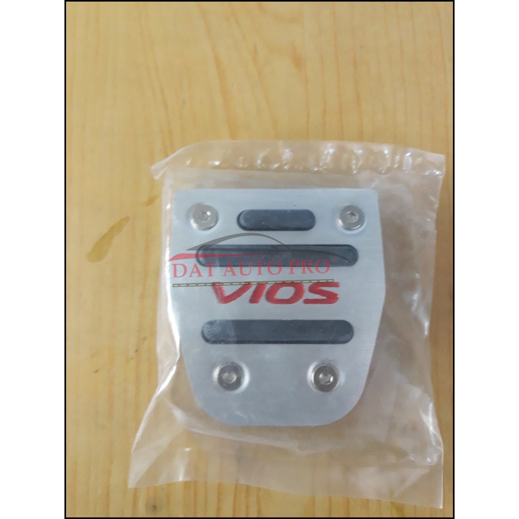 Bộ Ốp Bàn đạp  số sàn cao cấp cho dòng xe Vios 2014 đến 2018