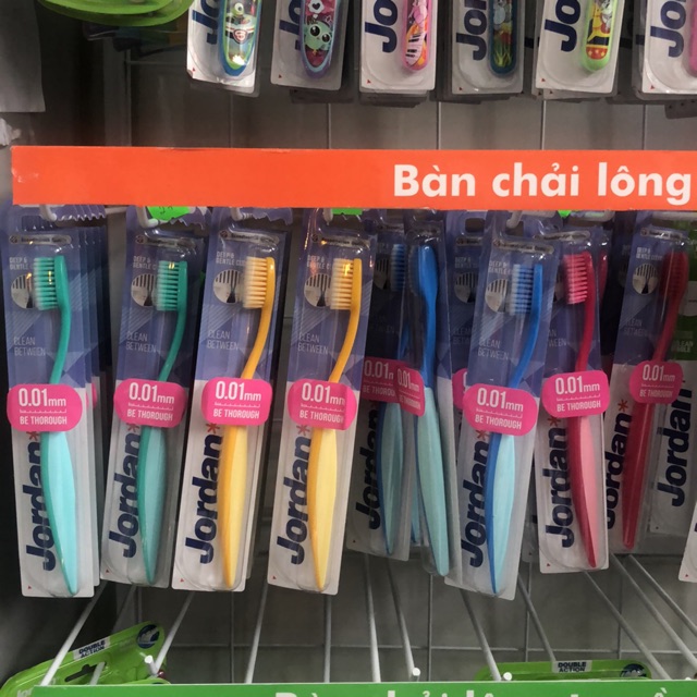 Bàn chải Jordan Clean Between lông mềm ( màu ngẫu nhiên)