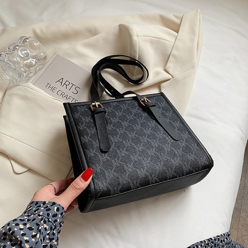 Túi Đeo Vai Cỡ Lớn In Chữ Phối Màu Thời Trang Cho Nữ