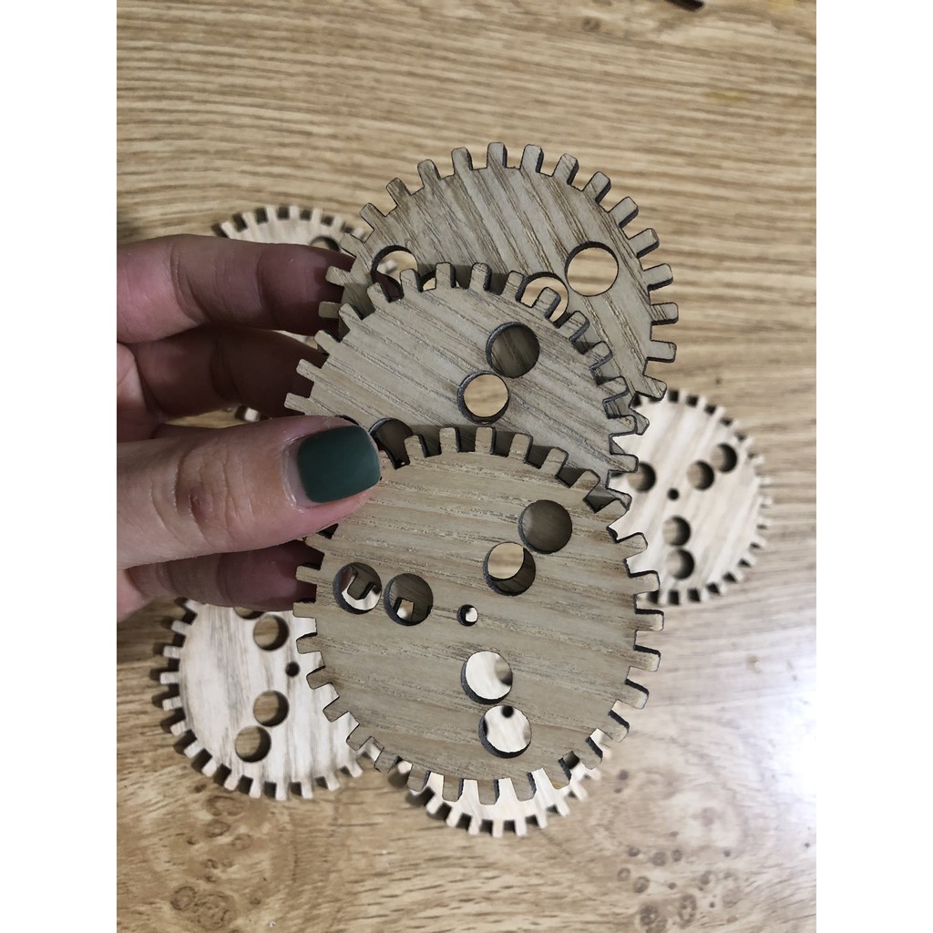 Combo 6 Bánh Răng Bằng Gỗ Hình Răng Cưa Dùng Để Trang Trí, Phụ Kiện Làm Bảng Bận Rộn BusyBoard Mẫu 3