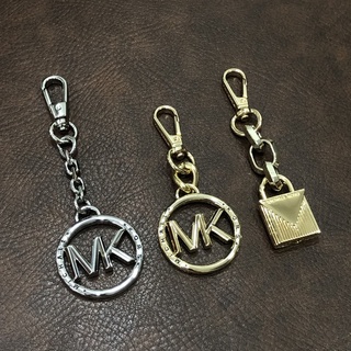 Móc khoá Michael Kors