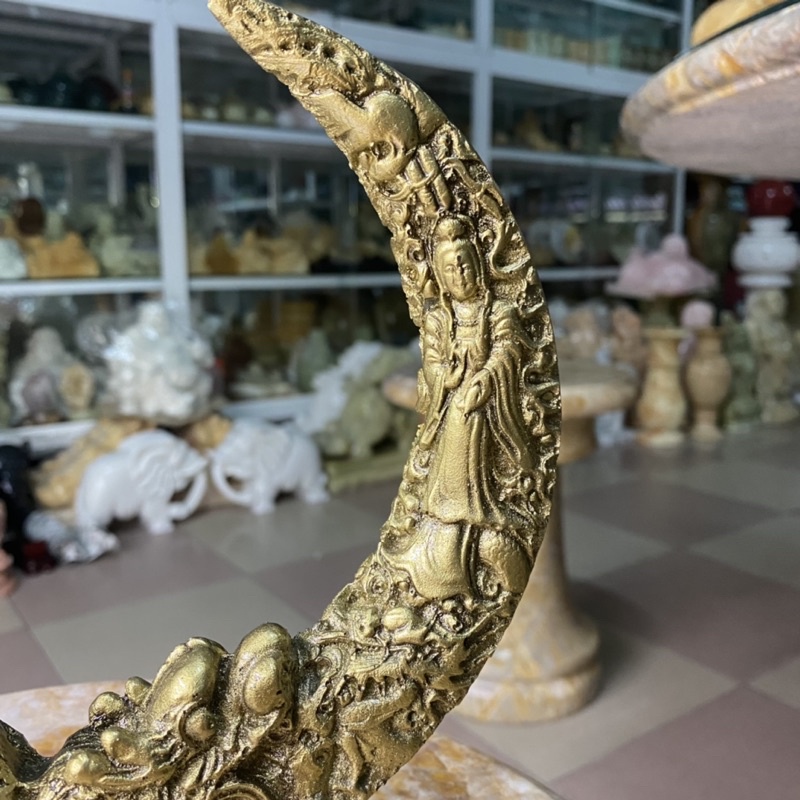 Ngà Quan Âm Đá Đúc - cao 21cm