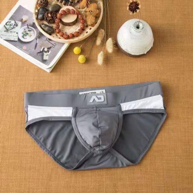Quần Lót Lụa Lạnh Mềm Mại Thoáng Khí Thoải Mái Cho Nam Giới