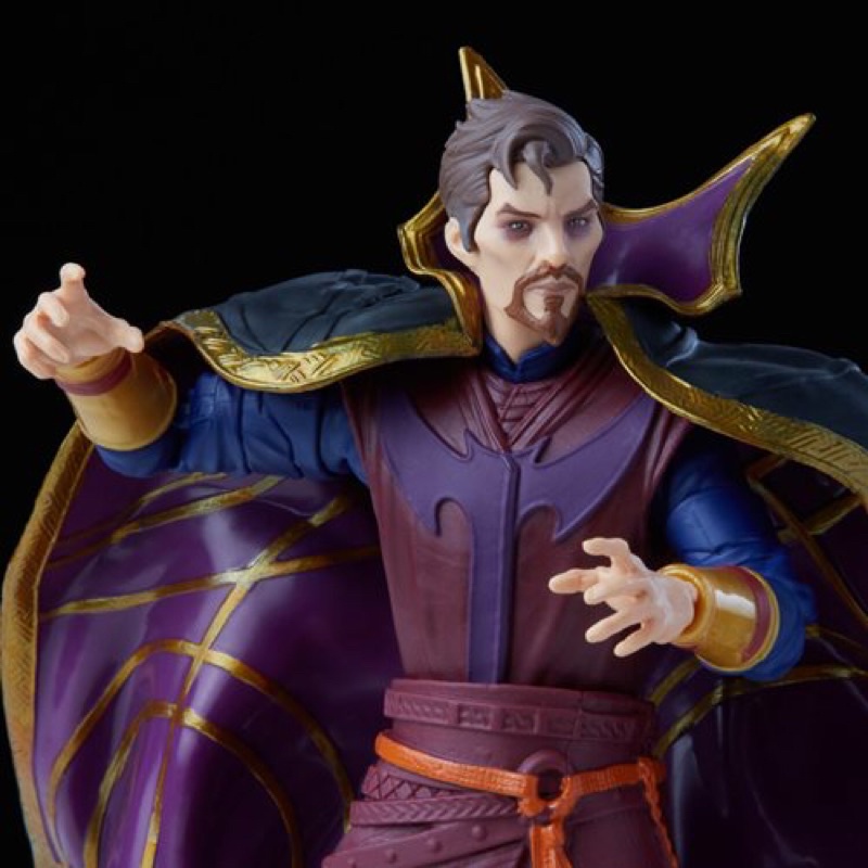 Mô Hình Marvel Legends Doctor Strange Supreme
