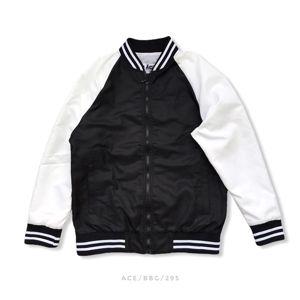 Áo khoác bomber raglan, raglan bomber jacket thân một màu tay một màu 2 lớp, chất vải đẹp
