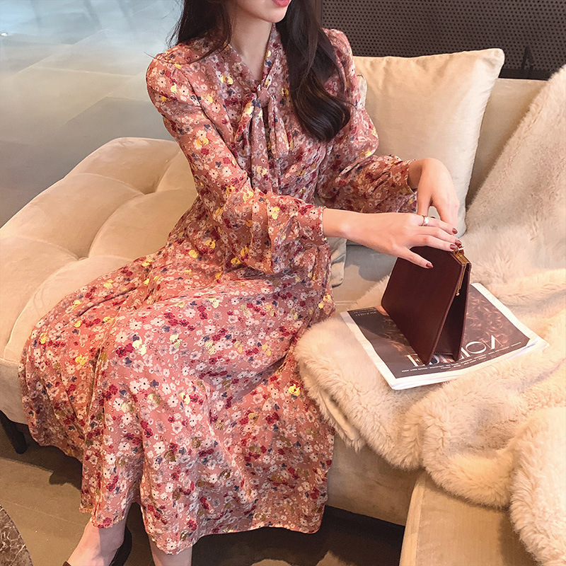 Đầm voan hoa dài tay thời trang dành cho nữ
