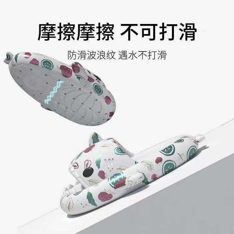 Dép Hình Cá Mập Ngộ Nghĩnh Đáng Yêu Cho Cặp Đôi