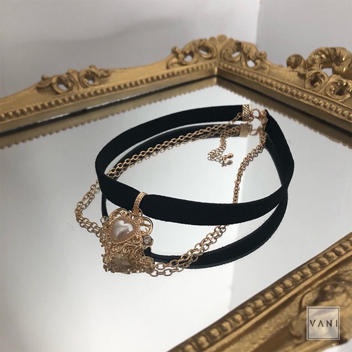 Choker, Vòng Cổ Nhung Phối Charm Trái Tim Cổ Điển Sang Trọng - Vani Store [TS000465-O17]