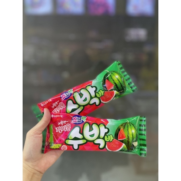 Kem dưa hấu watermelon ice bar Lotte Hàn Quốc 85 ml