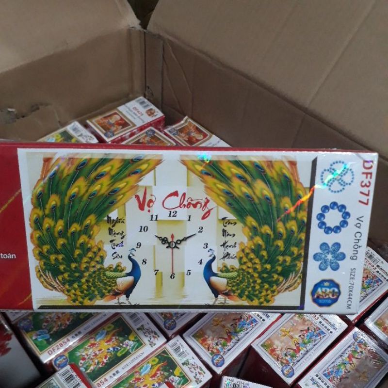 TRANH ĐÍNH ĐÁ ĐỒNG HỒ VỢ CHỒNG DF377 (70×44)