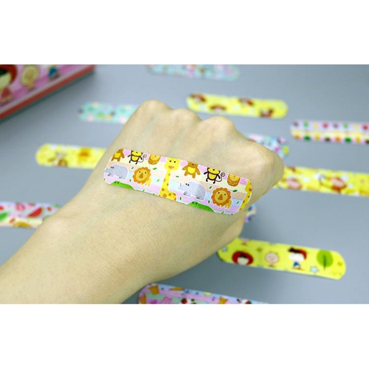 Hộp 100 urgo cá nhân sticker hoạt hình dễ thương,Băng dán y tế, miếng dán vết thương, băng gâu cute trẻ em