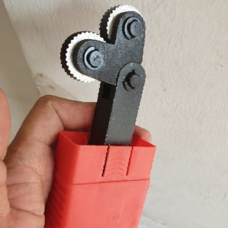 Lăn nhám đôi cán 20mm lăn ra hình caro