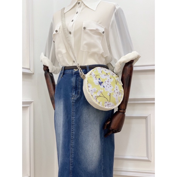 Túi LanV Floral Linen Round Bag