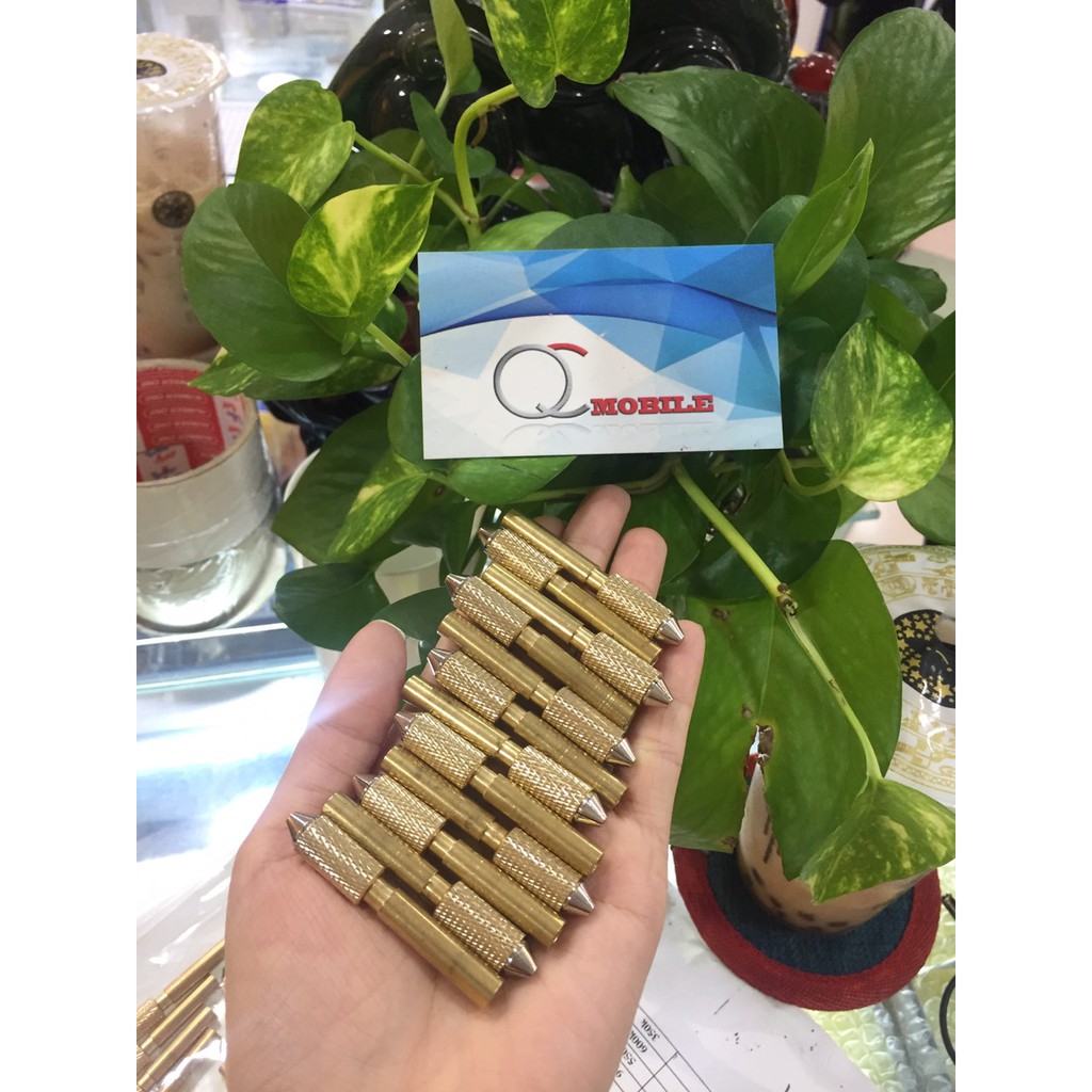 Đầu hoả tiễn gắn tay hàn