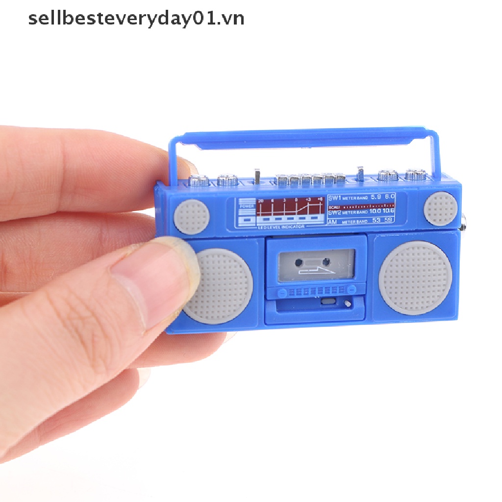 Mô hình radio mini hoài cổ trang trí nhà búp bê