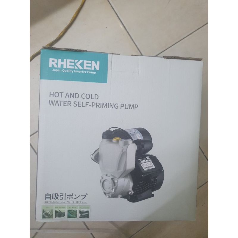 Máy bơm tăng áp tự động Rheken JLM70-600A(600W)
