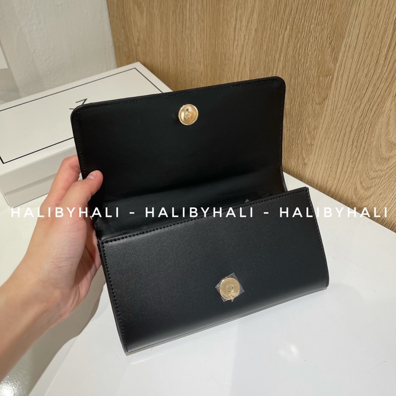 Ví Lyn dáng dài logo tròn