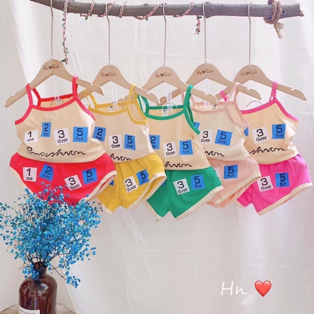 Bộ cotton đũi cho bé gái