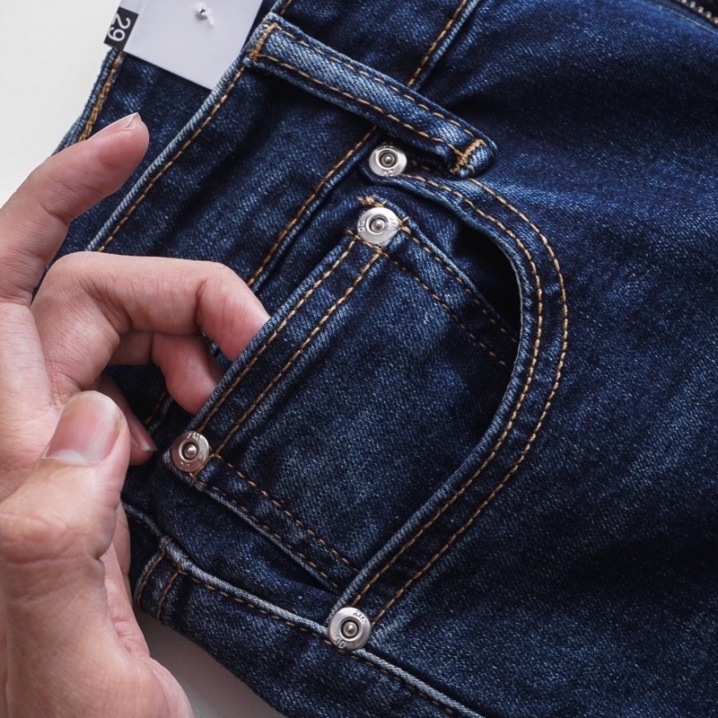 QUẦN JEAN NAM ZR QUẦN BÒ NAM ỐNG ÔM HÀNG MỚI VỀ  QUẦN RIN  THỜI TRANG VNXK CAO CẤP HAIAN JEANS