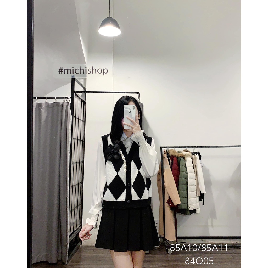 Áo len gile kẻ caro đen trắng (không kèm sơ mi trắng) - 85A10