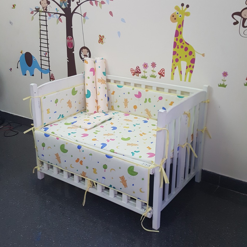 Combo trọn bộ nệm, quây ,ga và màn cho cũi em bé