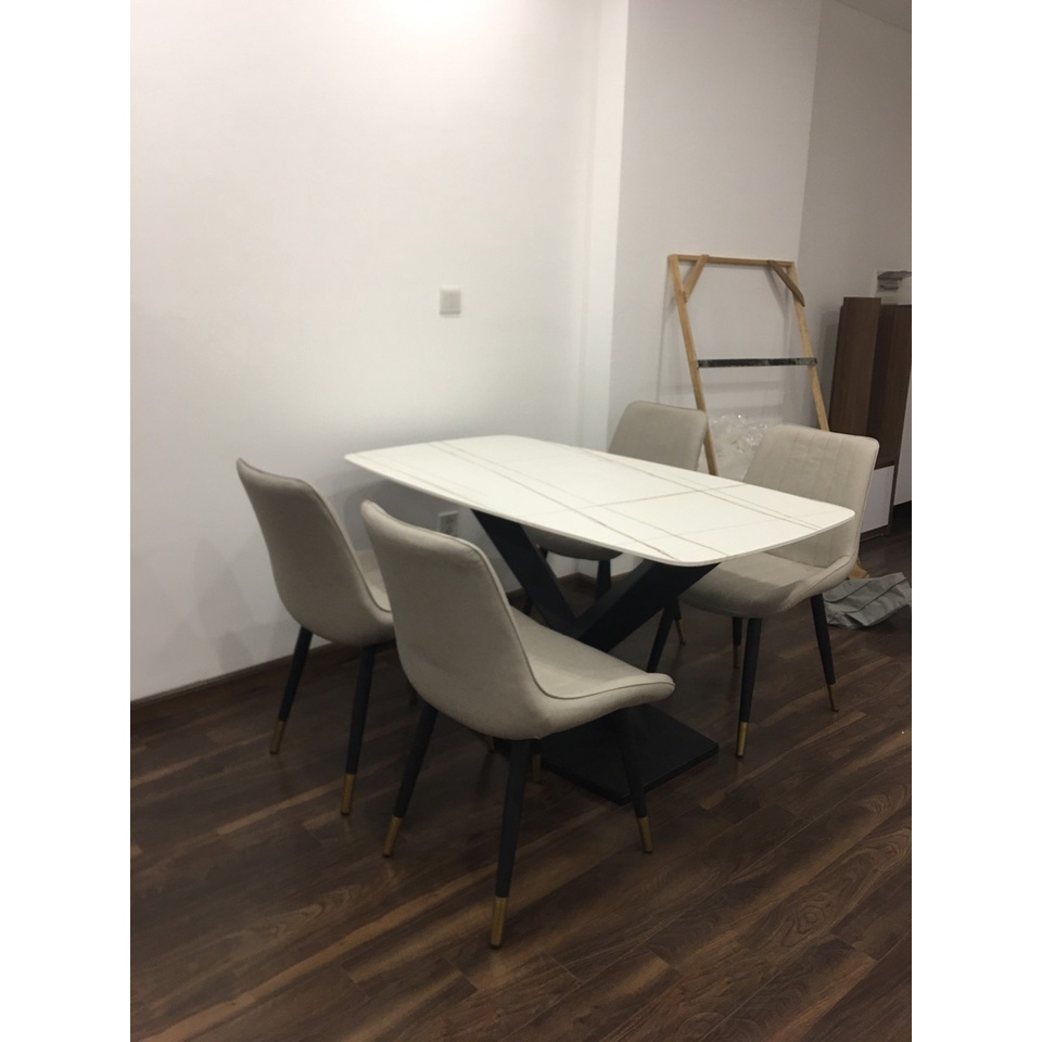 Bộ bàn ăn chân chân thép sơn tĩnh điện mặt đá Ceramic chân X kết hợp ghế loft